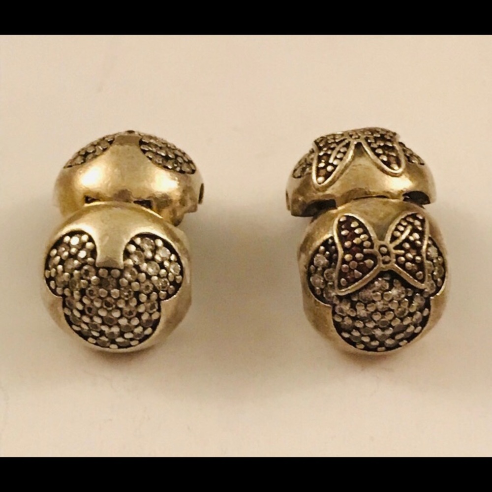 2 Disney pandora mickey and Minnie clip charms